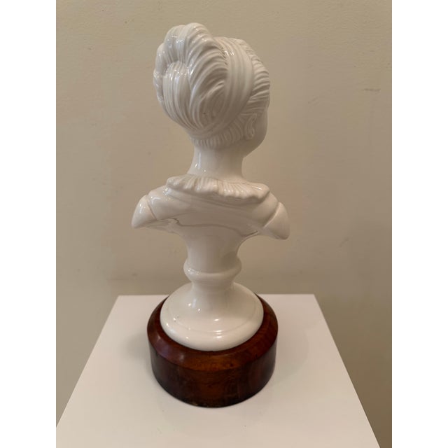 1960s Vintage 1960s Italian White Glazed Ceramic Neoclassical Bust on Wood Base For Sale - Image 5 of 8