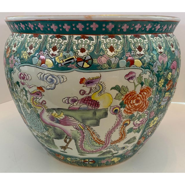 Chinese Famille Verte Style Porcelain Fish Bowl Jardinière Phoenix & Lotus, 20th For Sale - Image 4 of 18
