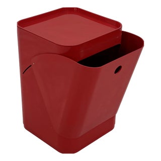 Red Laundry Bin by Anna Castelli for Kartell, 1970s For Sale