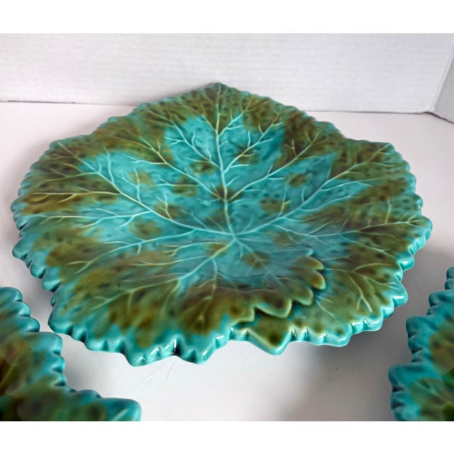 Traditional Vintage Portuguese Majolica Leaf Plates – Set of 6 Turquoise & Green Glazed For Sale - Image 3 of 12