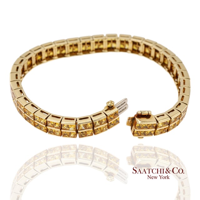 12.50 Ct Natural Yellow Sapphire Princess Cut Bracelet in 18k Yellow Gold For Sale - Image 4 of 13