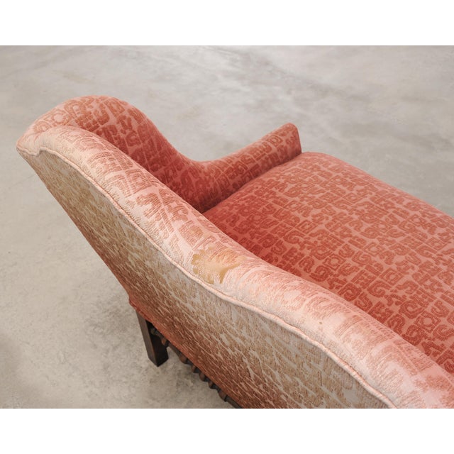 English William and Mary Baroque Style Camel Hump Back Settee For Sale - Image 16 of 18