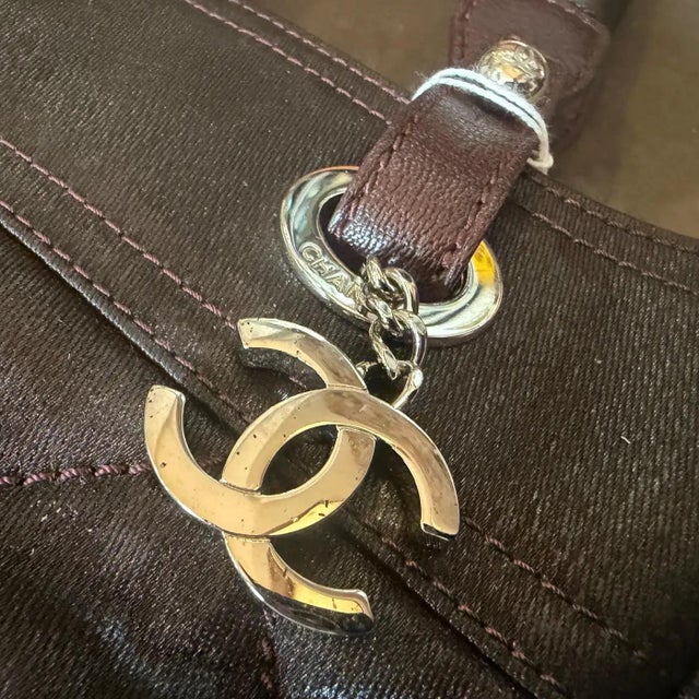 2006 Vintage Chanel Dark Chocolate Brown Coated Canvas Tote Bag For Sale - Image 10 of 18