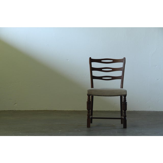 Brutalist Dark Oak Chairs in Light Upholstery, Denmark, 1960s, Set of 6 For Sale - Image 13 of 15