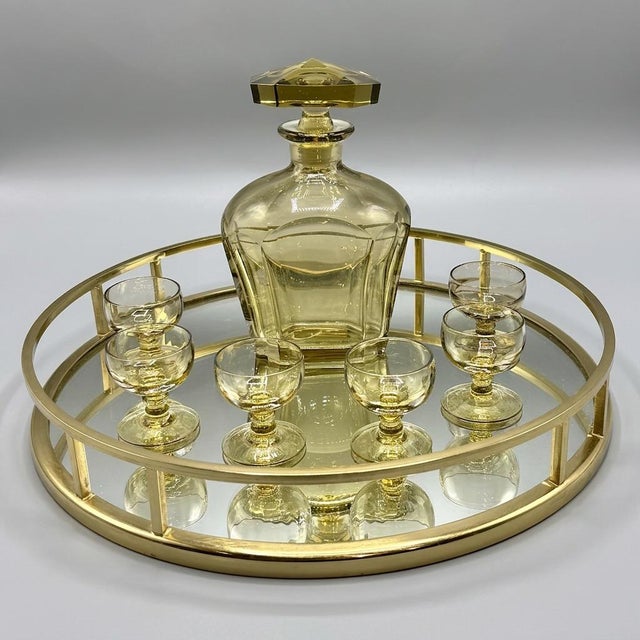Mid-Century Modern Amber Glass Decanter and Six Liqueur Glasses, 1950s, Set of 7 For Sale - Image 4 of 17