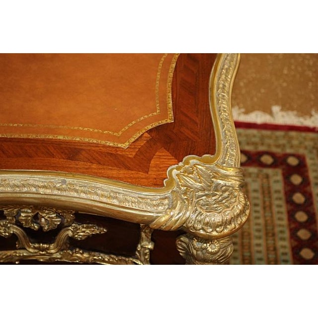 Wood 1950s Bronze Mounted Louis XV French Style Kingwood Writing Desk Bureau Plat For Sale - Image 7 of 11