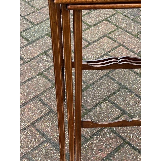 Edwardian Mahogany Nesting Tables, Set of 3 For Sale - Image 3 of 8