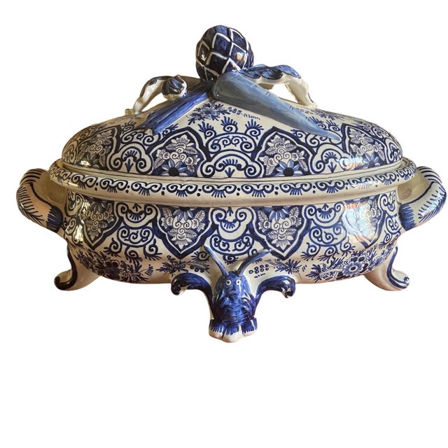 Baroque Baroque Style Delft Soup Tureen with Lid, 1930s For Sale - Image 3 of 9
