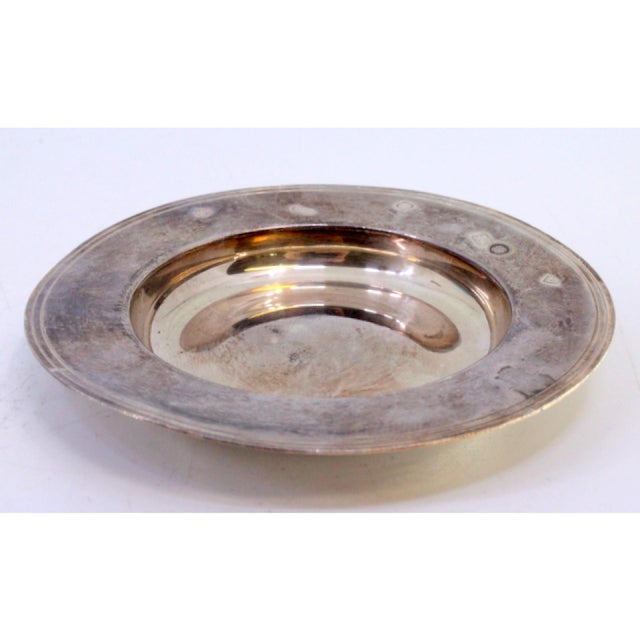 Plain Silver Catchall with Double Edge Frieze For Sale - Image 5 of 7
