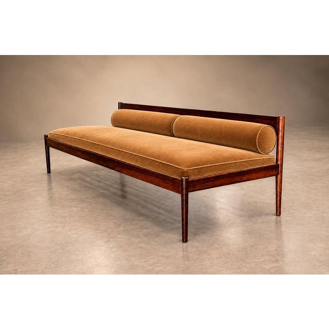 Brazilian Modern Sculpted Daybed in Solid Rosewood & Mohair by Novo Rumo, Brazil, 1960s For Sale - Image 17 of 18