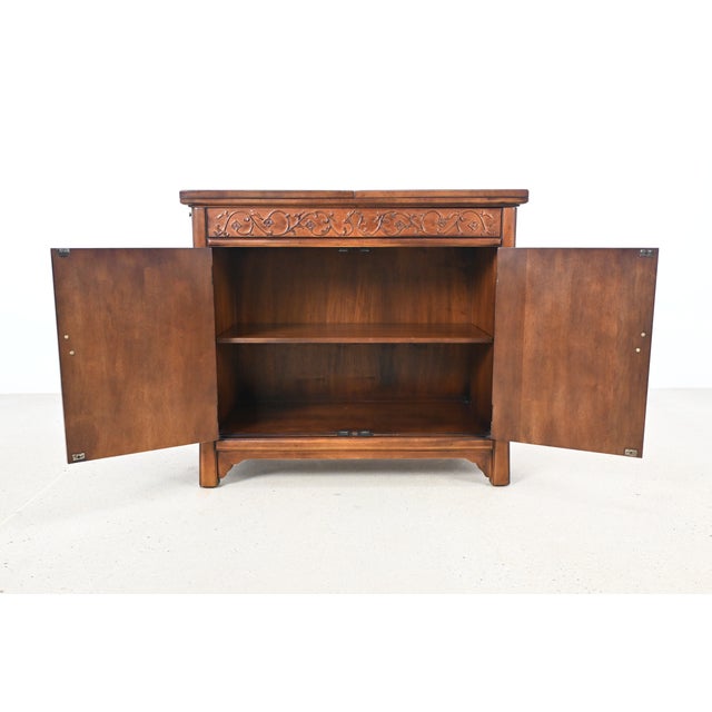 Wood Henredon Hollywood Regency Chinoiserie Walnut Drop-Leaf Bar Cabinet Server For Sale - Image 7 of 17
