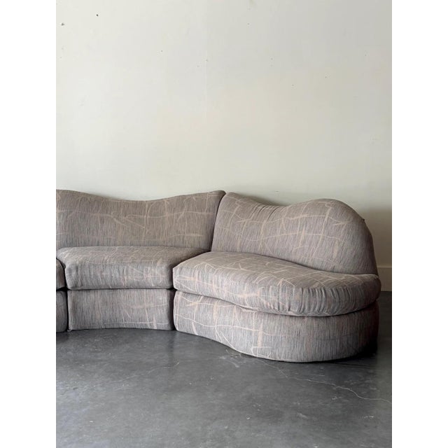 Beige 1980s Postmodern Curved Sculptural Sectional For Sale - Image 8 of 8