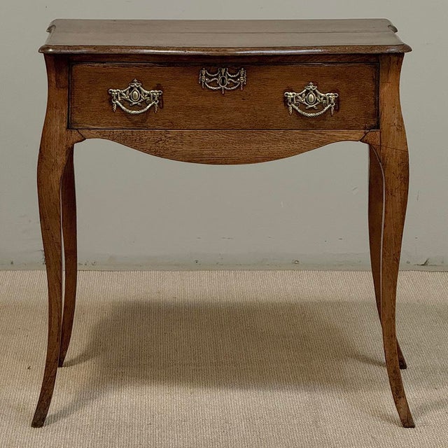 18th Century Dutch Oak End Table With Cabriole Legs For Sale In Dallas - Image 6 of 18