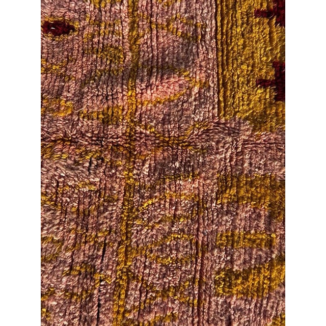 Textile Modern Moroccan Wool Rug Handmade With Abstract Design in Yellow & Pink For Sale - Image 7 of 8