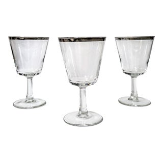 Vintage Cristal D’Arques-Durand Parisienne Wine Glasses | Set of 3 | Handmade With Platinum Rim For Sale