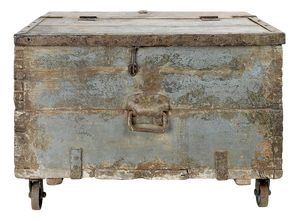 Storage Box on Wheels in Weathered Wood