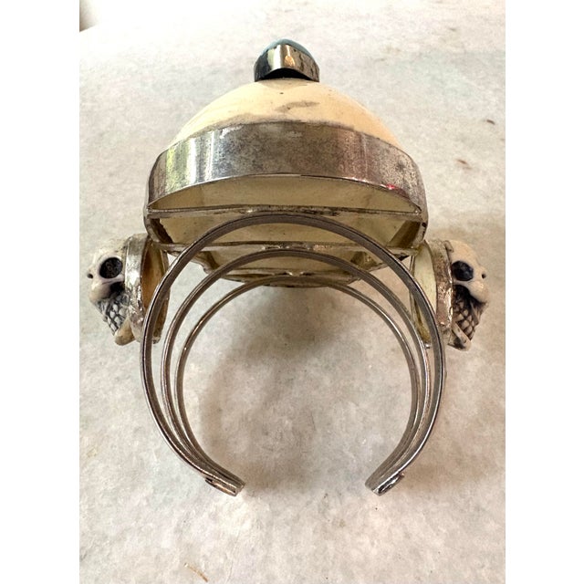 Vintage Silver and Resin Skull Cuff Bracelet For Sale In New York - Image 6 of 7