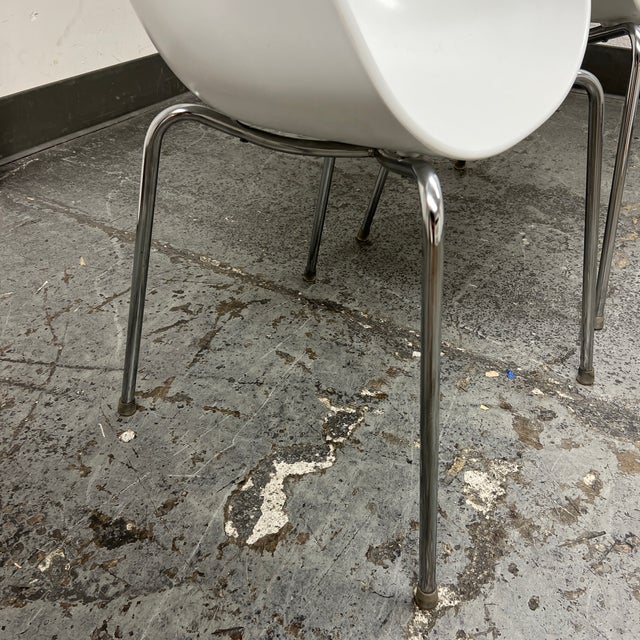 Sintesi Orbit Large Retro White Chairs a Pair Chairish