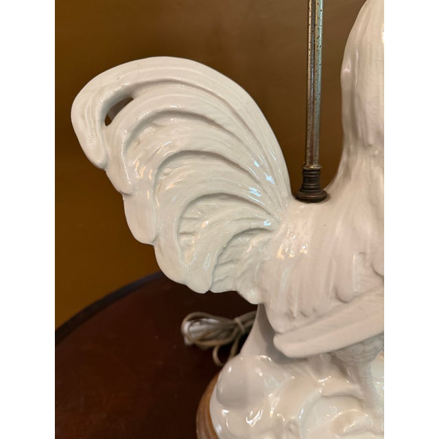 1950s Vintage Mid-Century French Porcelain Rooster Table Lamp For Sale - Image 5 of 15