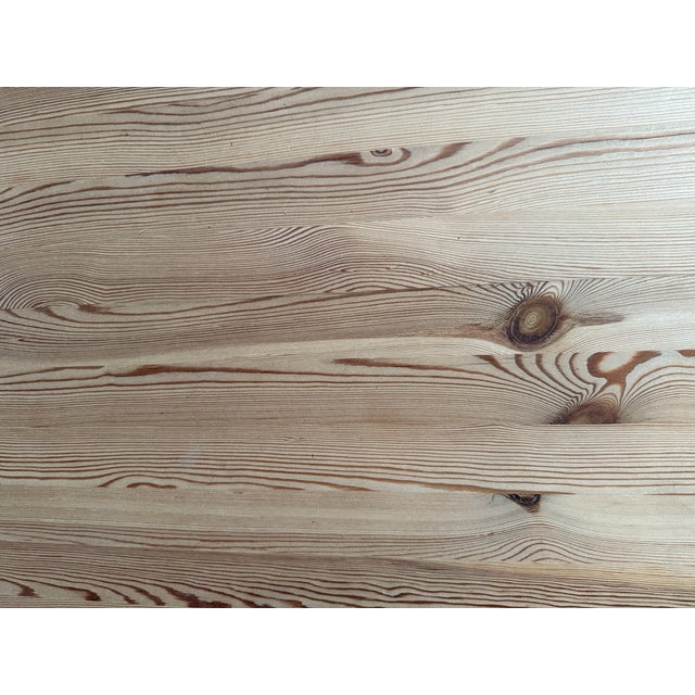Pine Dining Table with Thick Top and Rounded Legs by Knud Friis & Elmar Moltke Nielsen for Friis & Moltke, 1960s For Sale - Image 8 of 11