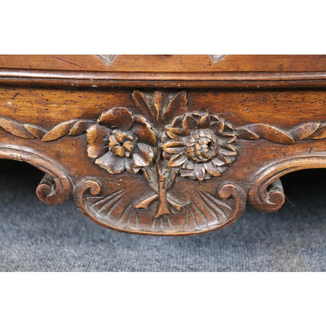 Period French Louis XV Walnut Marble Top Bronze Mounted Commode For Sale - Image 4 of 12