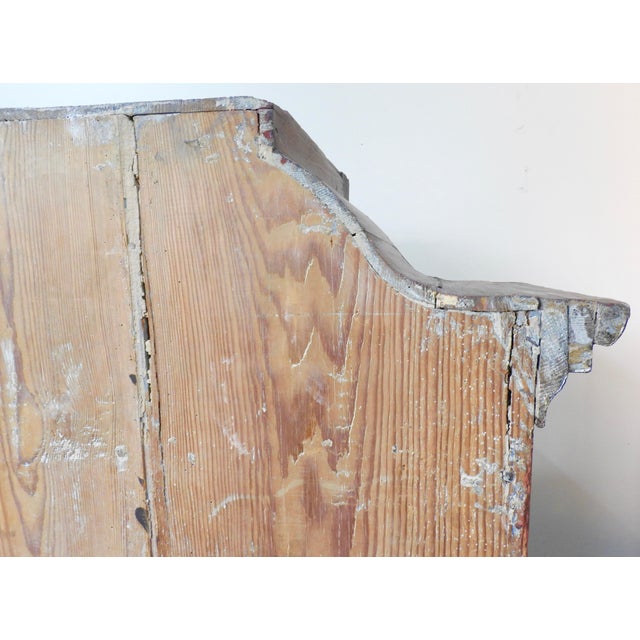 Late 18th Century Scandinavian Painted Wardrobe For Sale In Nashville - Image 6 of 13