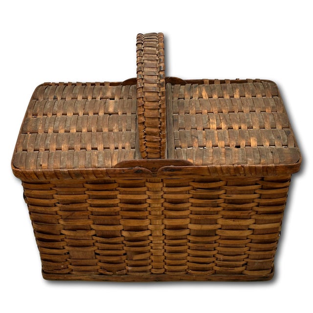 Outstanding Antique American Pennsylvania Amish Hand Woven Alder & Ash Wood Splint Picnic Basket Circa Late 1800s For Sale - Image 9 of 18