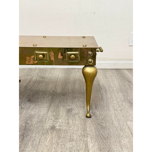 Beautiful Hollywood regency style brass coffee table in excellent vintage condition