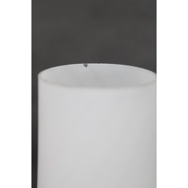 Mid-Century Modern Table Lamp with Sculptural Glass Shade and Metal Tripod, 1960s For Sale - Image 16 of 17