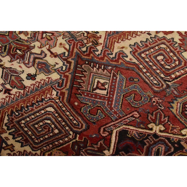 Heriz Rug 9’11” X 12’9” Red Wool Vintage Traditional Hand-Knotted Carpet For Sale - Image 4 of 15