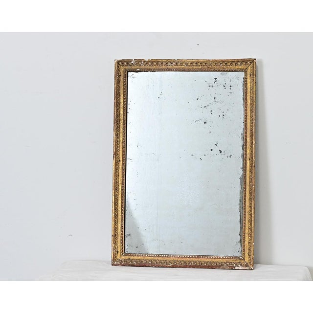French 18th Century Petite Gilt Mirror with Original Glass For Sale In Baton Rouge - Image 6 of 10