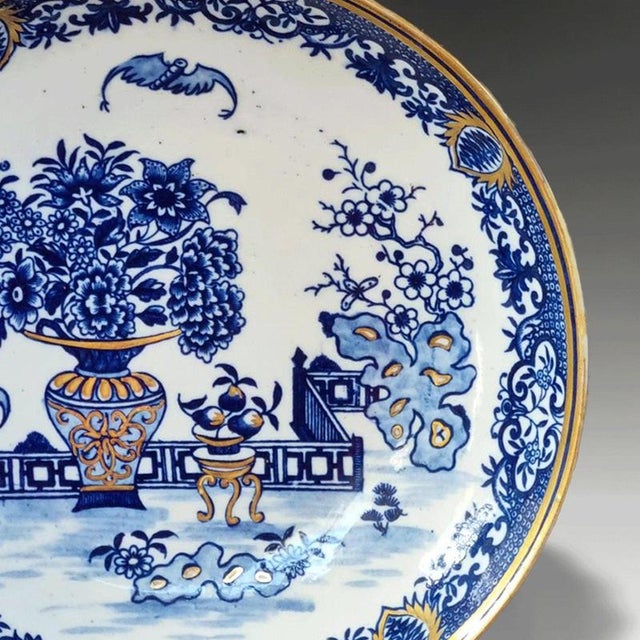 Antique First Period Bat Pattern Porcelain Dish from Dr Wall Worcester, 1775 For Sale - Image 4 of 8