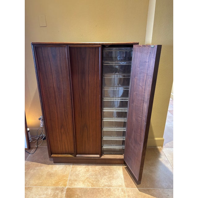 Mid-Century Modern 1960s John Keal for Brown Saltman Mid-Century Walnut Gentleman's Chest For Sale - Image 3 of 7