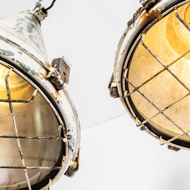 Black Large Scale Nautical Ships Lamps, 1970s, Set of 2 For Sale - Image 8 of 13