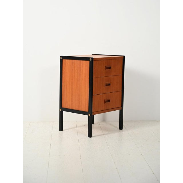 Small Scandinavian Chest of Drawers with Black Profiles from Bodafors, 1969 For Sale - Image 3 of 10