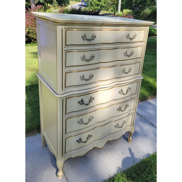 1970s 1970 French Provincial Tall 6-Drawer Dresser Attributed to Hibriten For Sale - Image 5 of 11