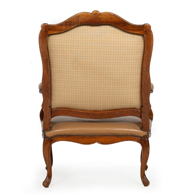 French Louis XV Period Carved Arm Chair Fauteuil, Circa Late 18th Century For Sale - Image 6 of 18