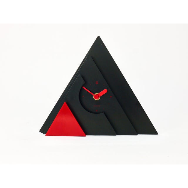 1980s Postmodern Pyramid Table Clock by Makiko Taniguchi, Japan, 1980s For Sale - Image 5 of 17