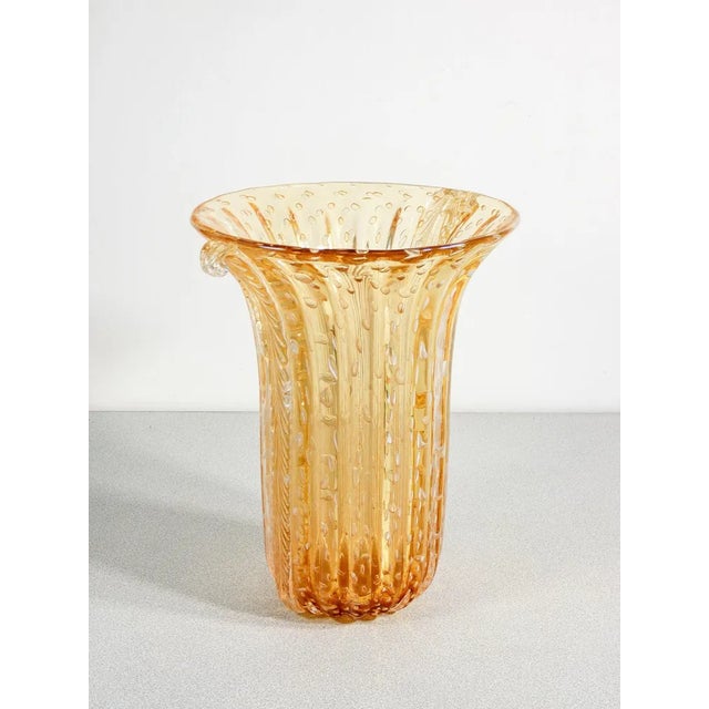 Toso murano design collector's vase, in bullicante gold blown glass, edged with golden flakes. Origin murano period...