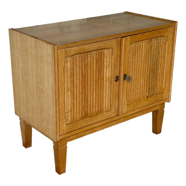 Oak Two-Door Storage Cabinet With Reeded Detail Mid-Century Modern 1970s For Sale