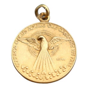 19.2k Gold Pendant For Sale