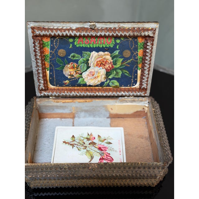 Brown Tramp Art Box, Antique Chip Carved Cigar Box Wood Folk Art Keepsake Box For Sale - Image 8 of 8