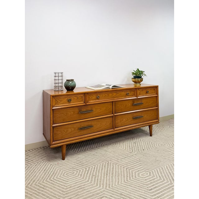 Heritage MCM Lowboy 7-Drawer Dresser Unique Brass Pulls Vintage Long Dresser For Sale - Image 11 of 14