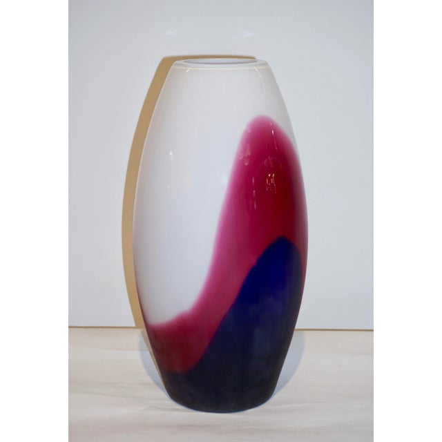 Formia Murano Formia 1980 Italian Vintage Purple Blue White Murano Glass Modern Design Vases - Set of 2 For Sale - Image 4 of 12