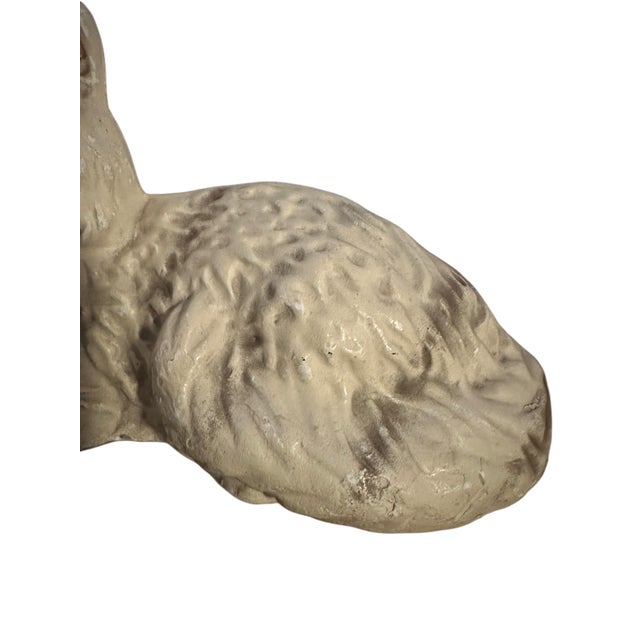 White Vintage 1950’s Chalkware Persian Feline Statue For Sale - Image 8 of 11