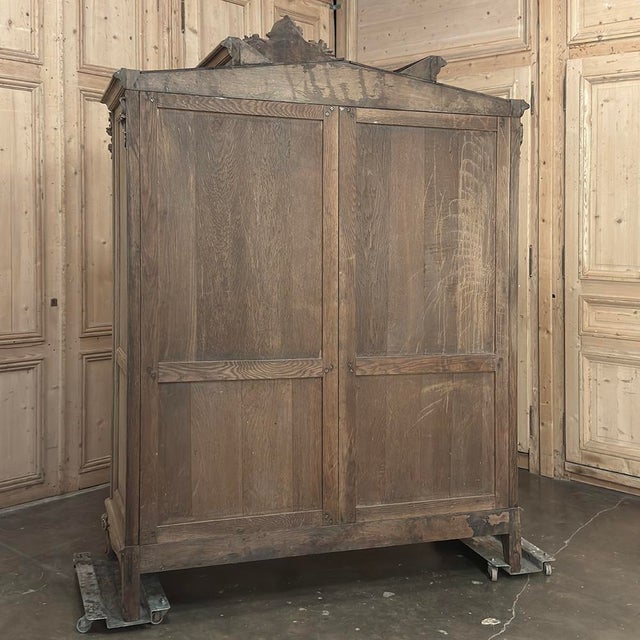 Antique Louis XV Style Stripped Oak Triple Door Armoire For Sale - Image 18 of 18
