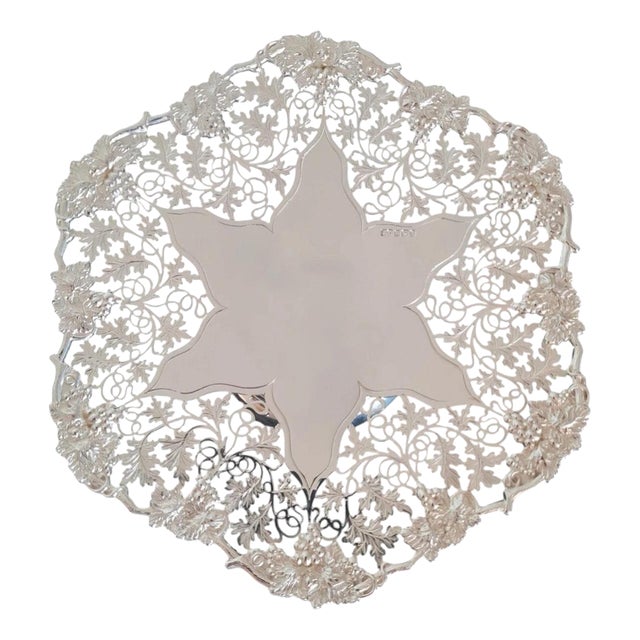Mid-Century Sterling Silver Cake Stand from Frank Cobb & Co, Sheffield, 1974 For Sale