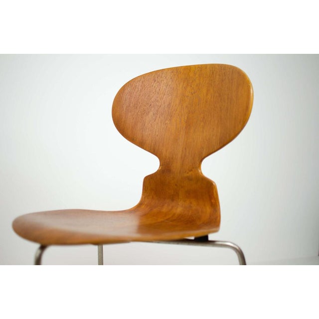 Brown First Edition Ant Chairs by Arne Jacobsen for Fritz Hansen, Set of 4 For Sale - Image 8 of 10