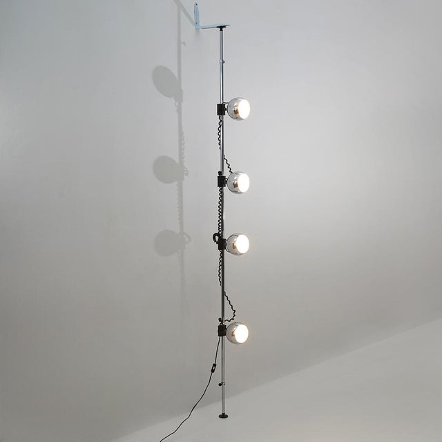 1970s Chrome Floor-to-Ceiling Lamp, 1970s For Sale - Image 5 of 14
