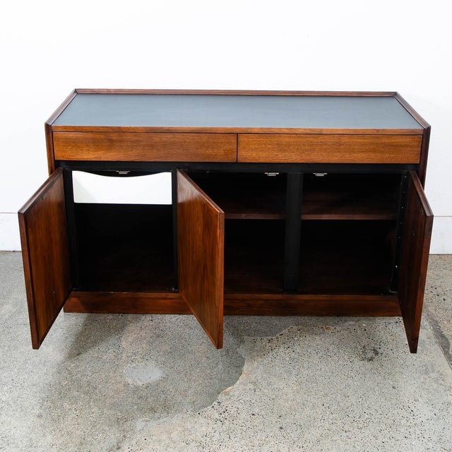 Mid Century Modern Credenza Sideboard Dillingham Esprit Walnut Vintage Black, Attributed For Sale - Image 4 of 11